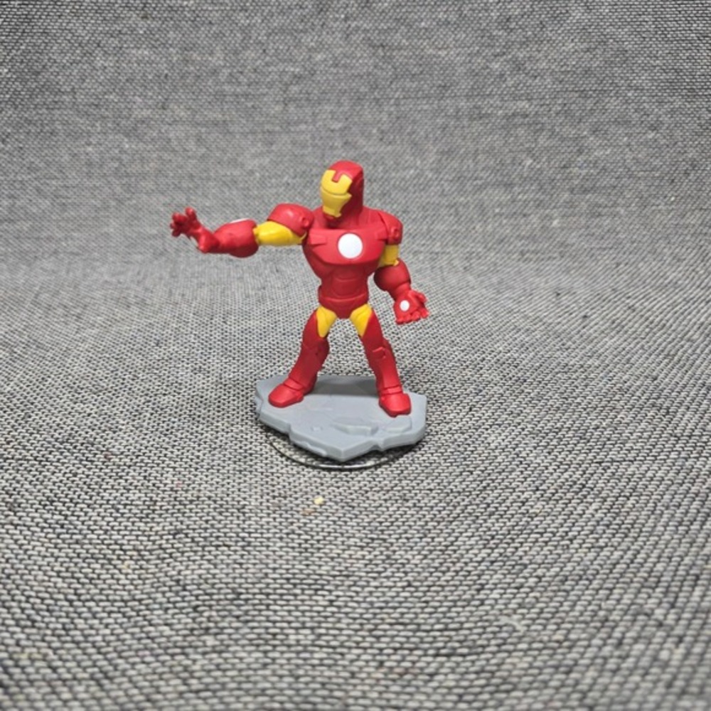 Disney Infinity 2.0 Marvel Super Heroes Iron Man Figure INF-1000102 Red‎ Gold